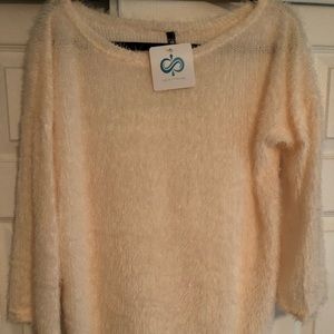 Adorable Autumn Sweater 🍁🍂🎃